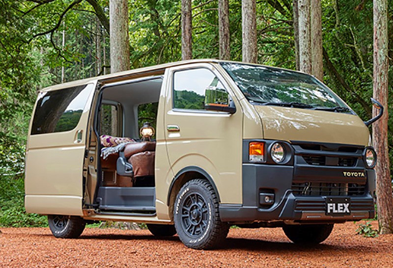 HIACE Ver4×KNOT RECORDS