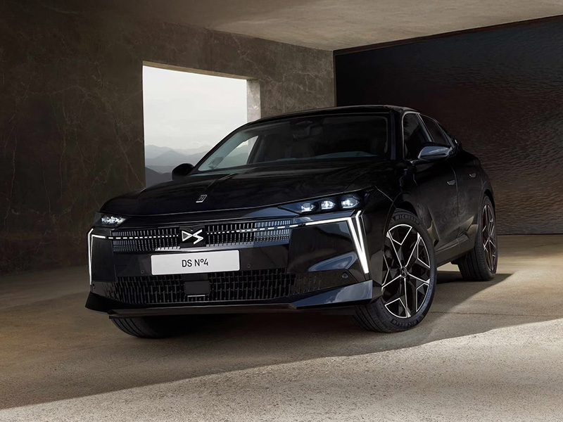 DS N°4