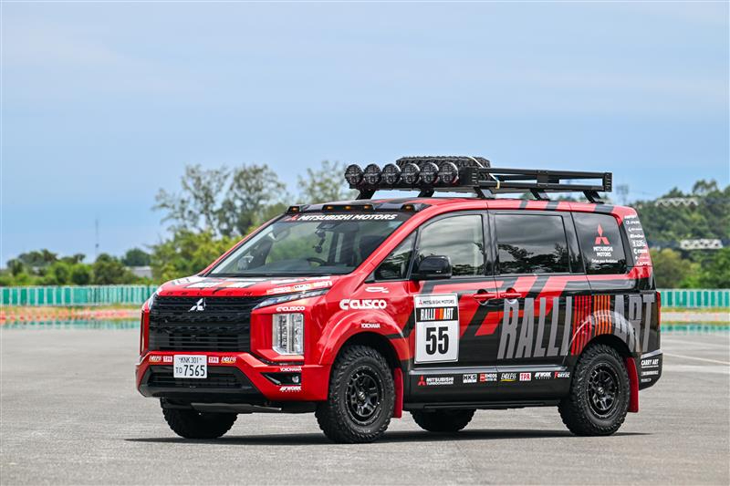 デリカD:5 AXCR2025サポートカー