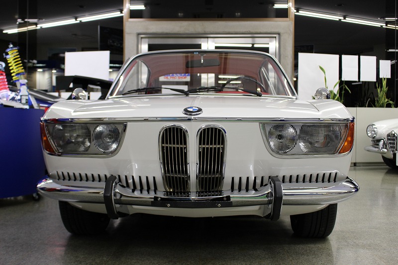 BMW 2000C Photo1