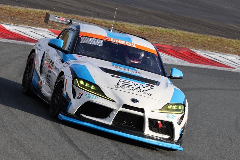 2W Yamaguchi GR Supra GT4