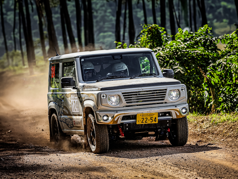 Showa Garage rally car